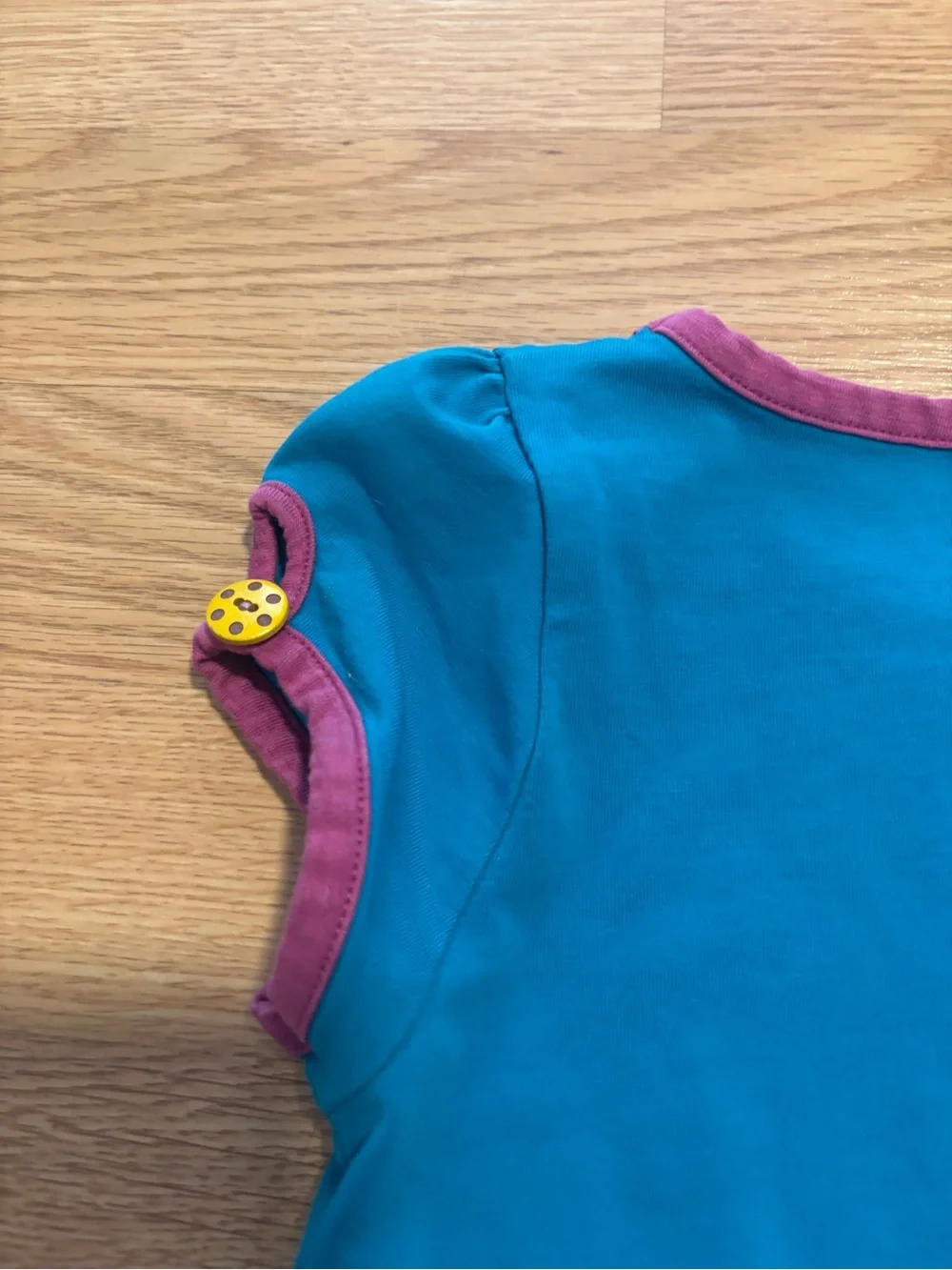 “Wildflower” pinafore dress with matching shirt size 6 in great condition